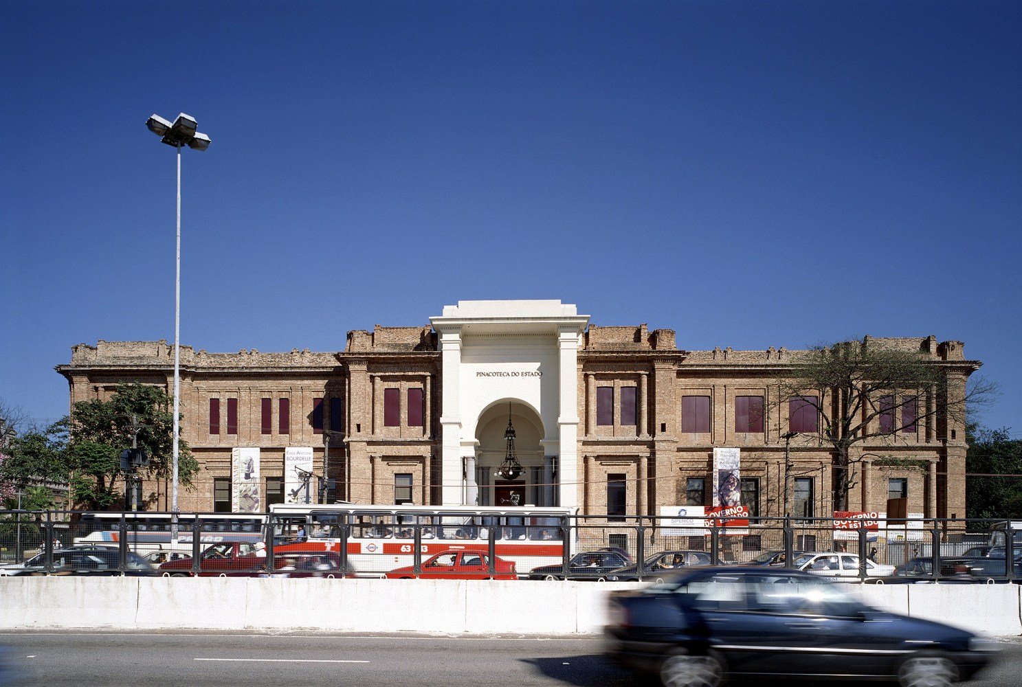 pinacoteca